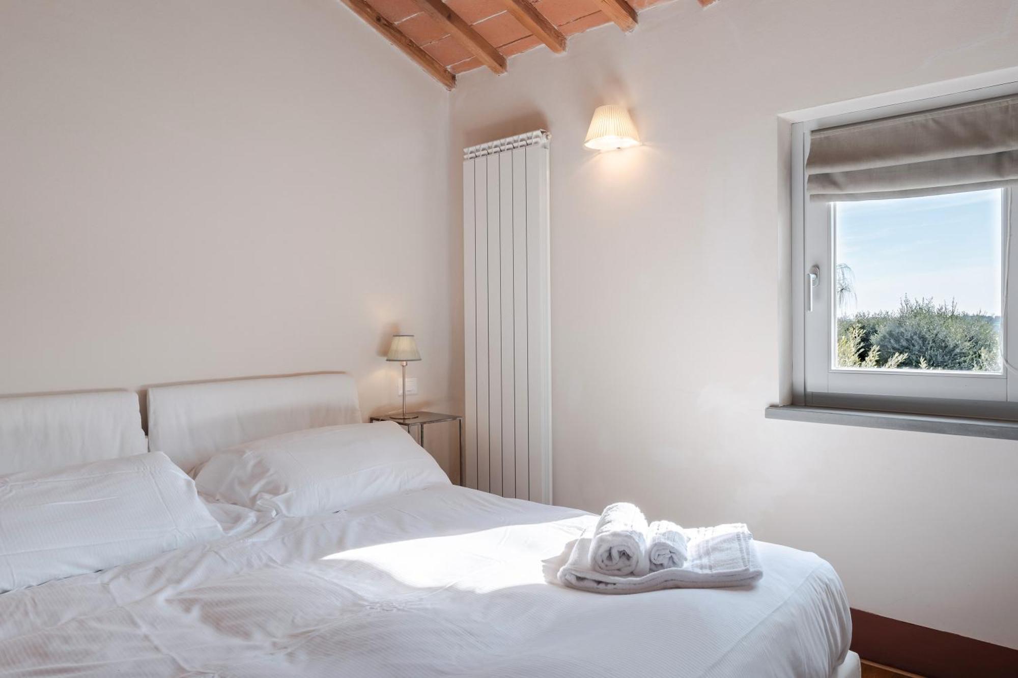 Borgo Syrah Hotel Cortona Exterior foto