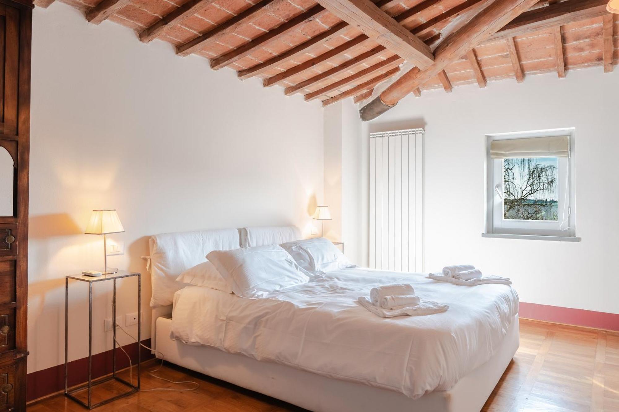Borgo Syrah Hotel Cortona Exterior foto